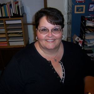 Meet your Posher, Dena